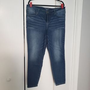 Maurices EverFlex Jegging